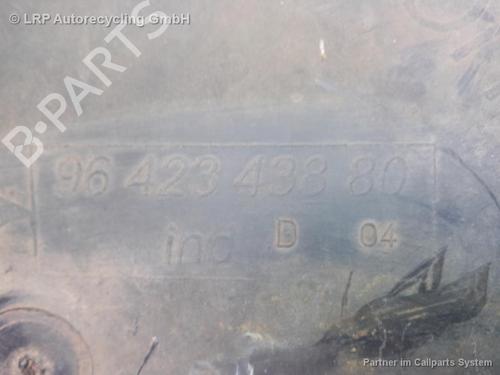 Used Wheel arch PEUGEOT 206 Hatchback (2A/C) 1.1 i (60 hp) 20565460