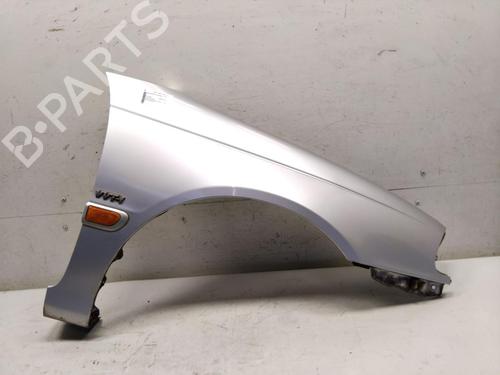 Forskærm Højre TOYOTA AVENSIS Estate (_T22_) 1.8 VVT-i (ZZT221_, ZZT221R) (129 hp) 31981873