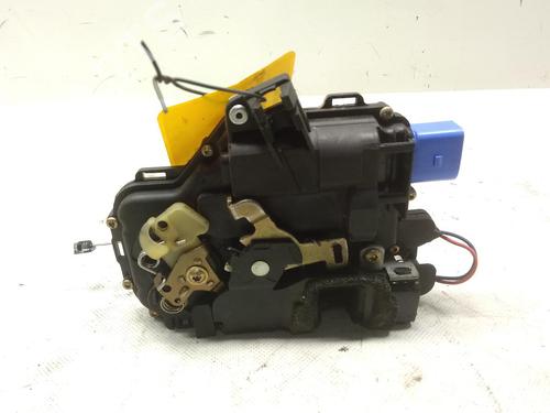 Front left lock VW POLO (9N_, 9A_) 1.2 12V | BP20516457C98 
