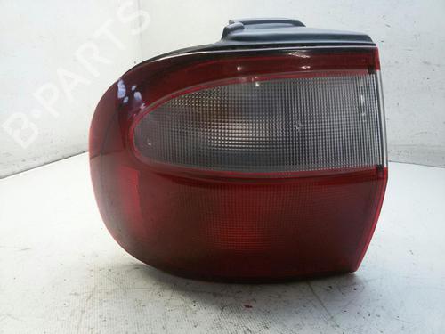 Used Left taillight HYUNDAI H-1 / STAREX Bus (A1) 2.4 (112 hp) 20570438