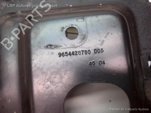 Støtte PEUGEOT 206 Hatchback (2A/C) 1.1 i (60 hp) 20535784