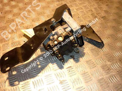 Pompe ABS FORD MONDEO I Turnier (BNP) 1.8 i 16V (112 hp) 20554175
