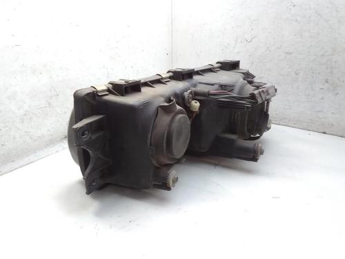 Left headlight MITSUBISHI SIGMA Station Wagon (F0_W) 3.0 (F07W) | BP20568860C28 