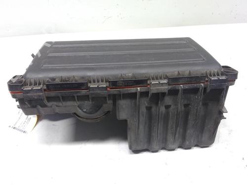 Air filter box VW POLO V (6R1, 6C1) 1.4 (6R1) | BP20526703M87 