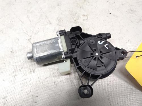 Used Left front window motor SKODA KAROQ (NU7, ND7) 1.5 TSI (150 hp) 20516185