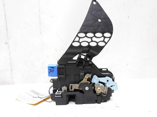 Front right lock VW TOUAREG (7LA, 7L6, 7L7) 3.0 V6 TDI | BP20580875C97 
