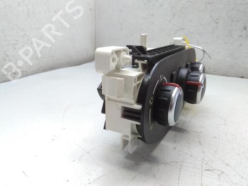 Climate control RENAULT TWINGO III (BCM_, BCA_) 1.0 SCe 70 | BP20522129I5 