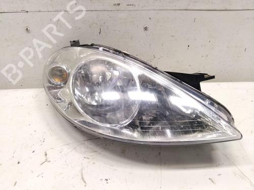 Used Right headlight Right headlight MERCEDES-BENZ A-CLASS (W169) A 170 (169.032, 169.332) (116 hp) 32868673 32868673