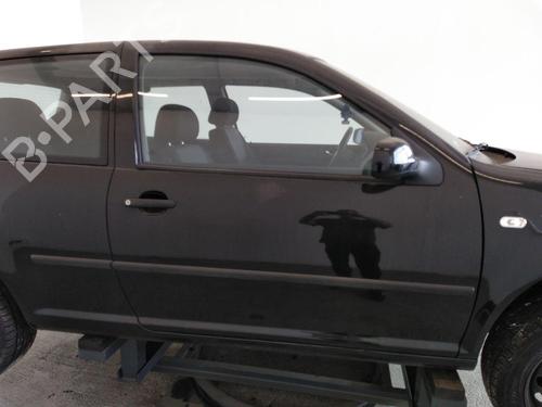 Used Right front door VW GOLF IV (1J1) 1.4 16V (75 hp) 20590553