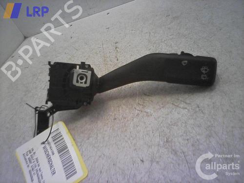 Used Steering column stalk Steering column stalk VW GOLF V (1K1) 1.9 TDI (105 hp) 20587738 20587738