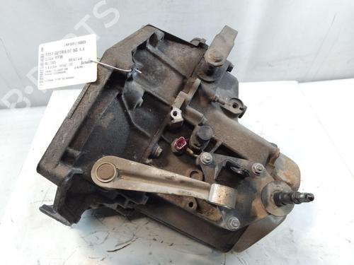 Annen PEUGEOT 206 Hatchback (2A/C) 1.4 i (75 hp) 30839550