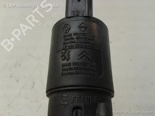 Used Washer pump TOYOTA AYGO (_B1_) 1.0 (KGB10_, KGB10R) (68 hp) 20564737