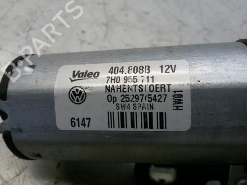 Used Rear wiper motor VW TRANSPORTER T5 Bus (7HB, 7HJ, 7EB, 7EJ) 2.5 TDI (174 hp) 20551828