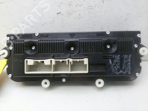 Used Climate control VW GOLF V (1K1) 1.9 TDI (105 hp) 20555205