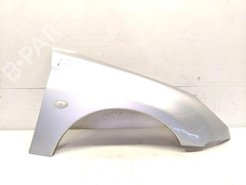 Used Right front fenders Right front fenders PEUGEOT 206 SW (2E/K) 1.4 16V (88 hp) 36756430 36756430