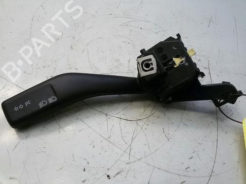 Used Steering column stalk Steering column stalk VW GOLF V (1K1) 1.9 TDI (105 hp) 20536374 20536374
