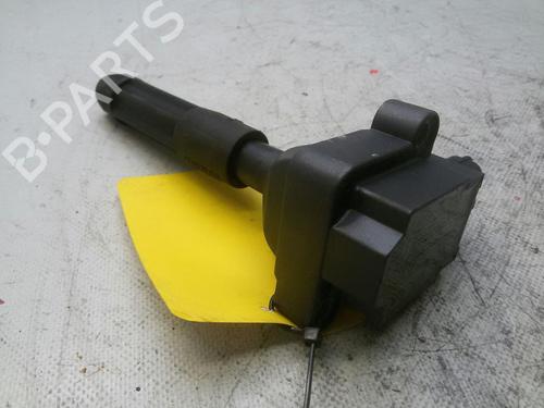 Used Ignition coil MERCEDES-BENZ C-CLASS (W203) C 180 (203.035) (129 hp) 20589122