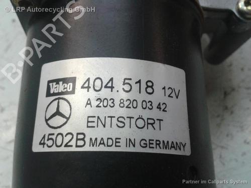 Used Front wiper motor MERCEDES-BENZ C-CLASS Coupe (CL203) C 180 Kompressor (203.746) (143 hp) 20585877