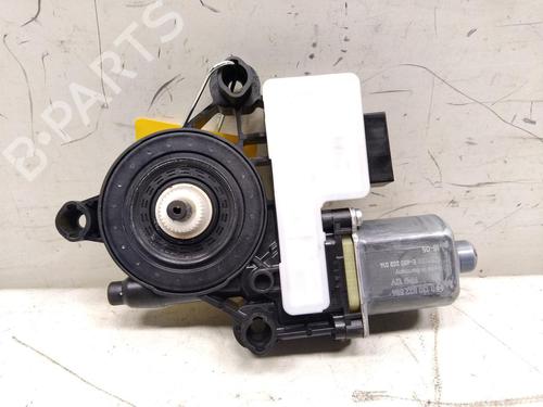 right-rear-window-motor-vw-golf-vii-5g1-bq1-be1-be2-2012-2013-2014-2015-2016-2017-2018-2019-2020-2021-31958410 main image