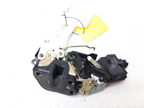 Used Rear left lock HYUNDAI SANTA FÉ I (SM) 2.4 16V (146 hp) 20518805