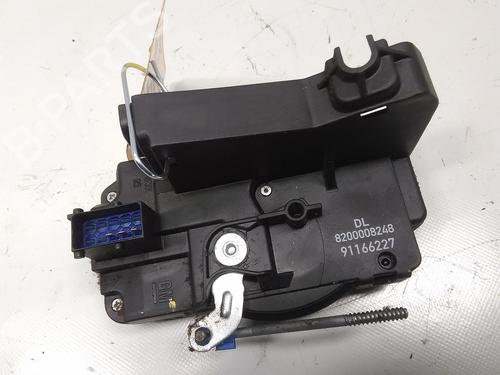 Front right lock OPEL VIVARO A Van (X83) 1.9 DI (F7) | BP20516665C97 