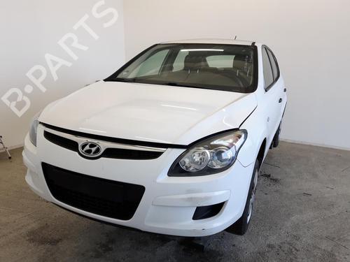 HYUNDAI i30 Estate (FD) 1.6 CRDi (90 hp) 2330414