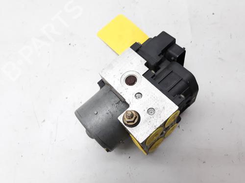 Używane Pompa ABS RENAULT MEGANE I (BA0/1_) 1.6 16V (BA04, BA0B, BA11, BA1J, BA16, BA19, BA1K, BA1V,... (107 hp) 20554609