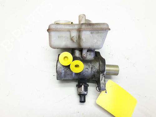Used Brake master cylinder RENAULT VEL SATIS (BJ0_) 3.0 dCi (BJ0J, BJ0N) (177 hp) 20550447