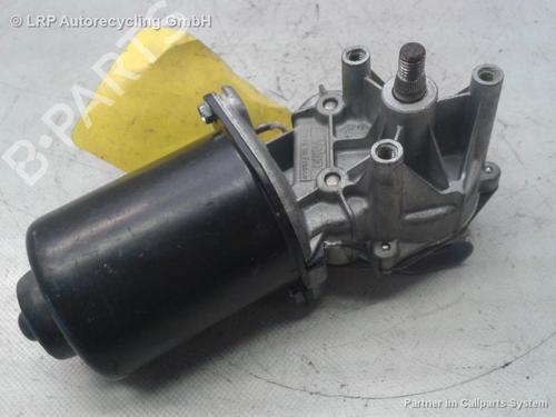 Used Front wiper motor RENAULT MEGANE I (BA0/1_) 1.6 i (BA0L) (75 hp) 20586225