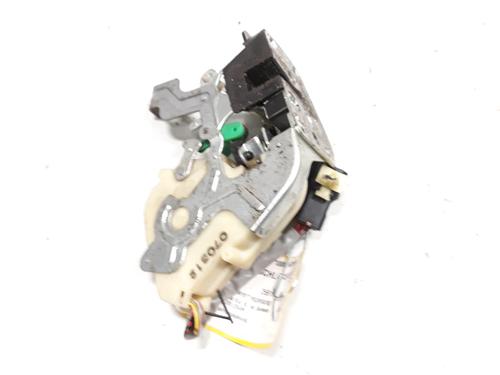 Front right lock KIA SORENTO I (JC) 2.5 CRDi | BP20516635C97 