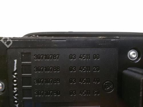 Used Left front window switch VOLVO V50 (545) 2.0 D (136 hp) 20567814