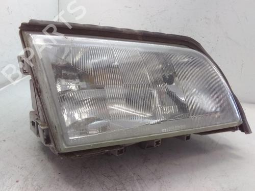 Used Right headlight MERCEDES-BENZ C-CLASS (W202) C 180 (202.018) (122 hp) 20594639