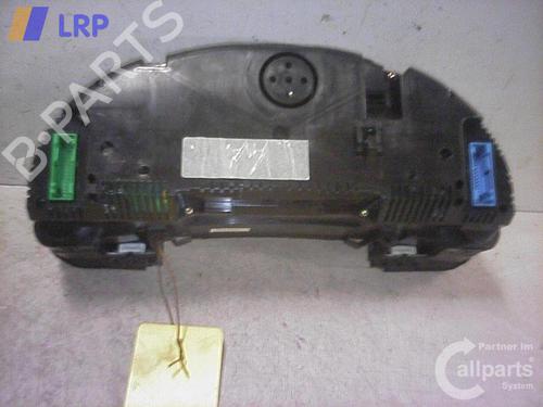 Kombinert Instrument AUDI A4 B6 (8E2) 2.5 TDI quattro | BP20556528C47 