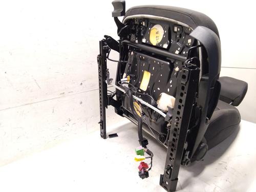 Left front seat AUDI A4 B8 Avant (8K5) 1.8 TFSI | BP30738326C15