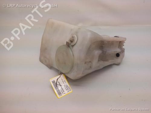 Used Windscreen washer tank MERCEDES-BENZ C-CLASS (W202) C 200 CDI (202.134) (102 hp) 22770381