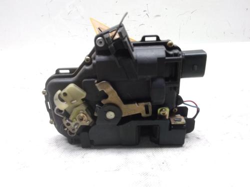 Front left lock VW BORA I (1J2) 1.6 | BP20591323C98 