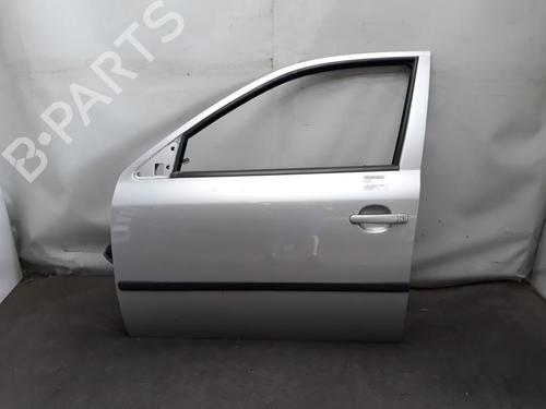 Used Left front door SKODA OCTAVIA I Combi (1U5) 1.9 TDI (90 hp) 20581808