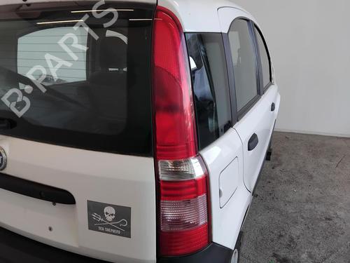 Used Right taillight FIAT PANDA (169_) 1.1 (169.AXA1A) (54 hp) 28104600