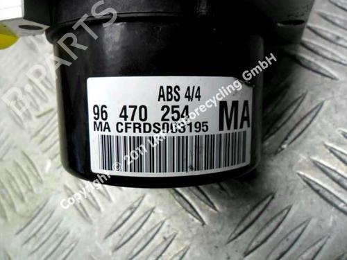 Used ABS pump CHEVROLET AVEO / KALOS Hatchback (T200) 1.4 16V (94 hp) 20554481