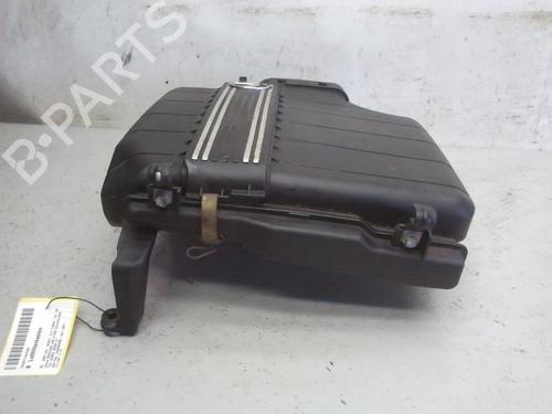 Used Air filter box LEXUS IS I (_E1_) 200 (GXE10) (155 hp) 20561170