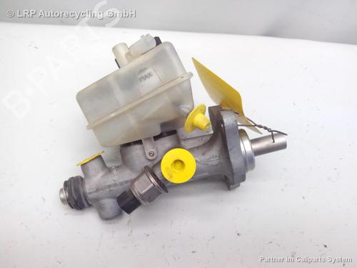 Brake master cylinder MERCEDES-BENZ C-CLASS (W203) C 180 (203.035) | BP20550409M77 