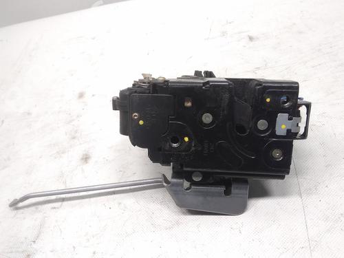 Front left lock AUDI A4 B6 Avant (8E5) 1.9 TDI | BP20516557C98 