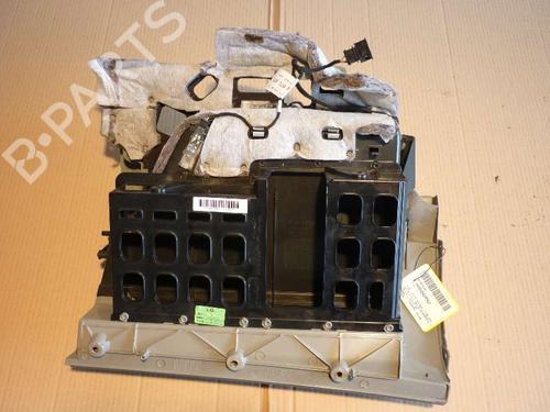 Handskerum AUDI A8 D3 (4E2, 4E8) 4.2 quattro | BP20549989C95