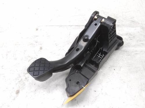 Used Break pedal SKODA KAMIQ (NW4) 1.0 TGI CNG (90 hp) 20526086