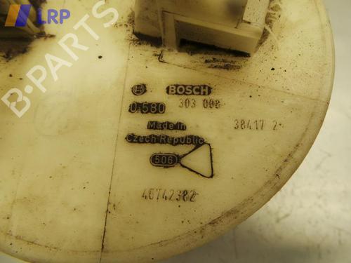 Used Fuel pump FIAT PUNTO (188_) 1.3 JTD 16V (70 hp) 20558232