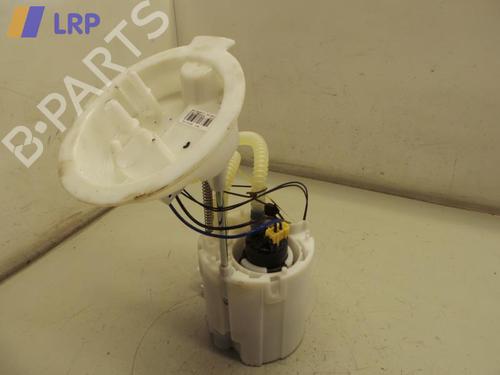 Used Fuel pump BMW 2 Coupe (F22, F87) 218 d (143 hp) 20558265