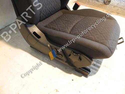 Right front seat MERCEDES-BENZ C-CLASS (W203) C 200 Kompressor (203.045) | BP20573205C16 