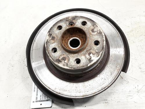 Used Left rear steering knuckle BMW 3 (E90) 320 i (150 hp) 20528584