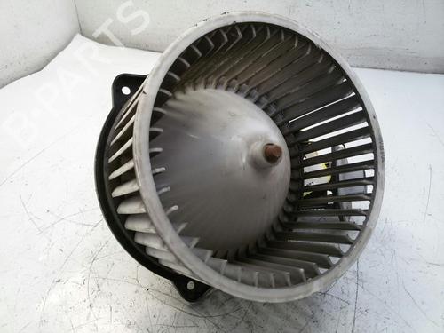 Used Heater blower motor HYUNDAI ELANTRA III Saloon (XD) 1.6 (107 hp) 20547025