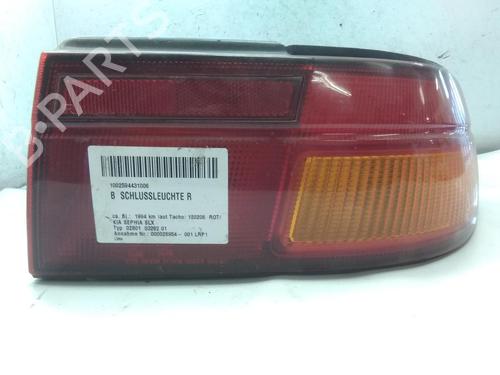 Right taillight KIA SEPHIA Saloon (FA) 1.6 i | BP20570688C35 